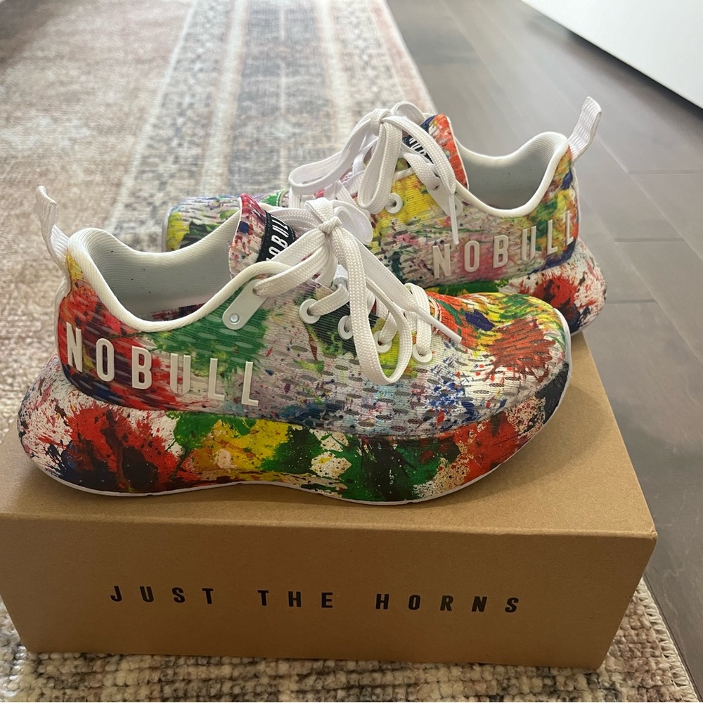 No Bull Running Shoes size 5